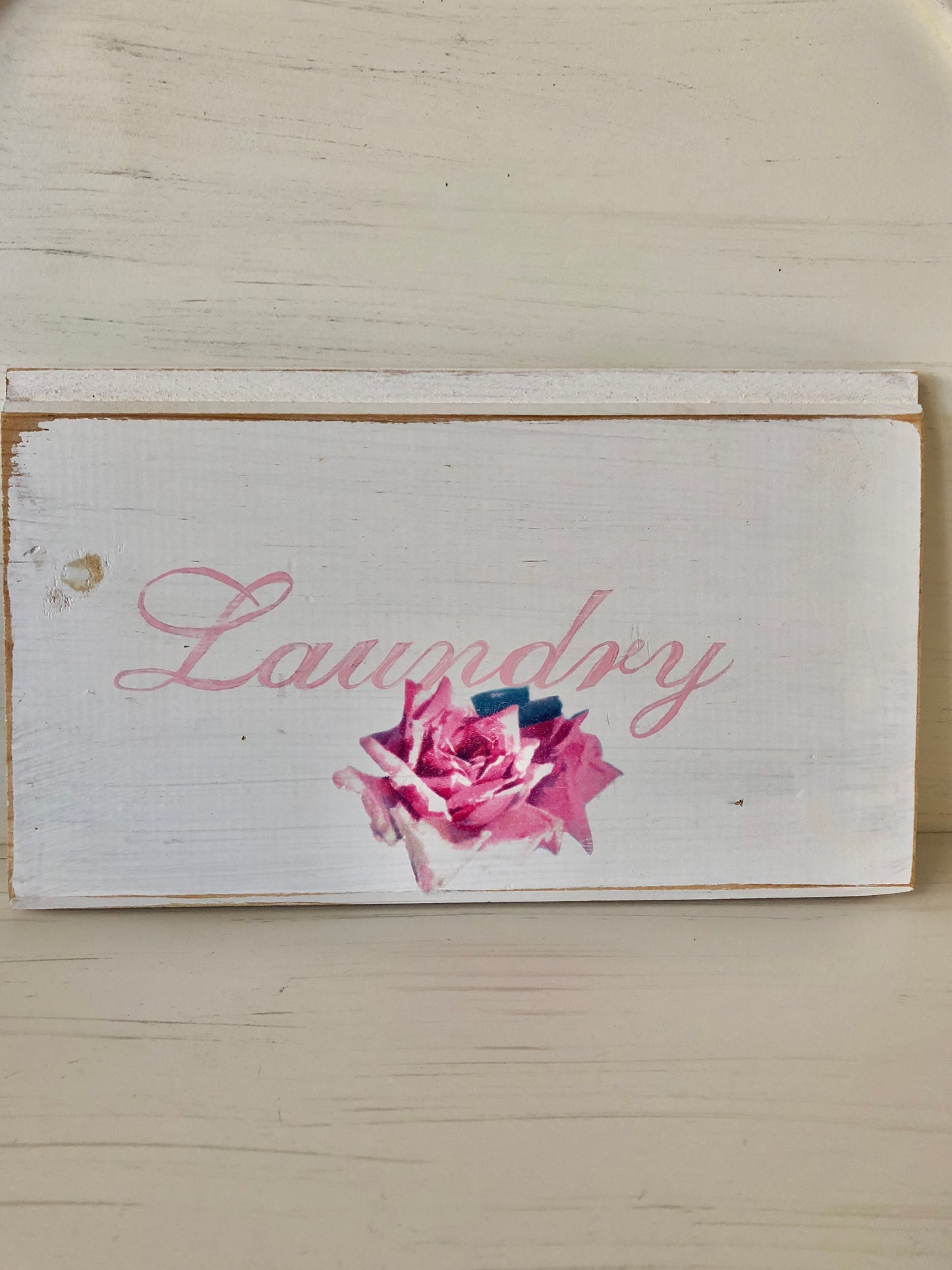 Shabby Laundry Sign
