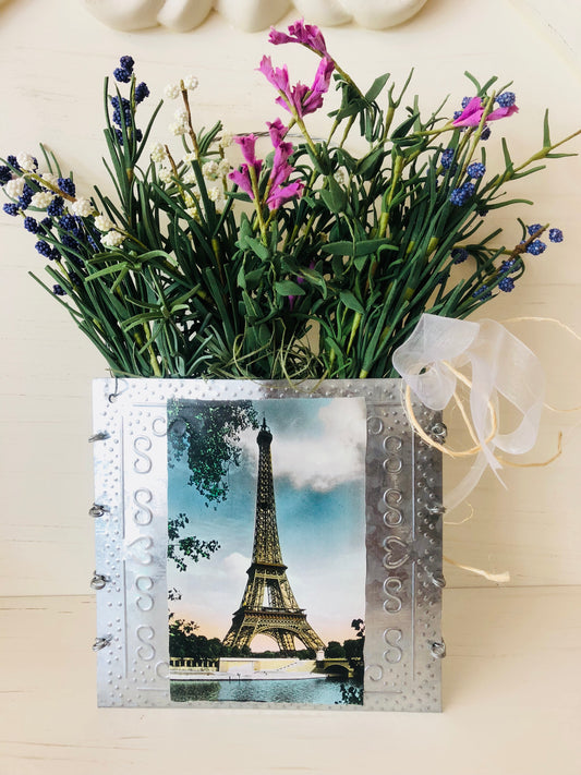 Floral Wallpocket